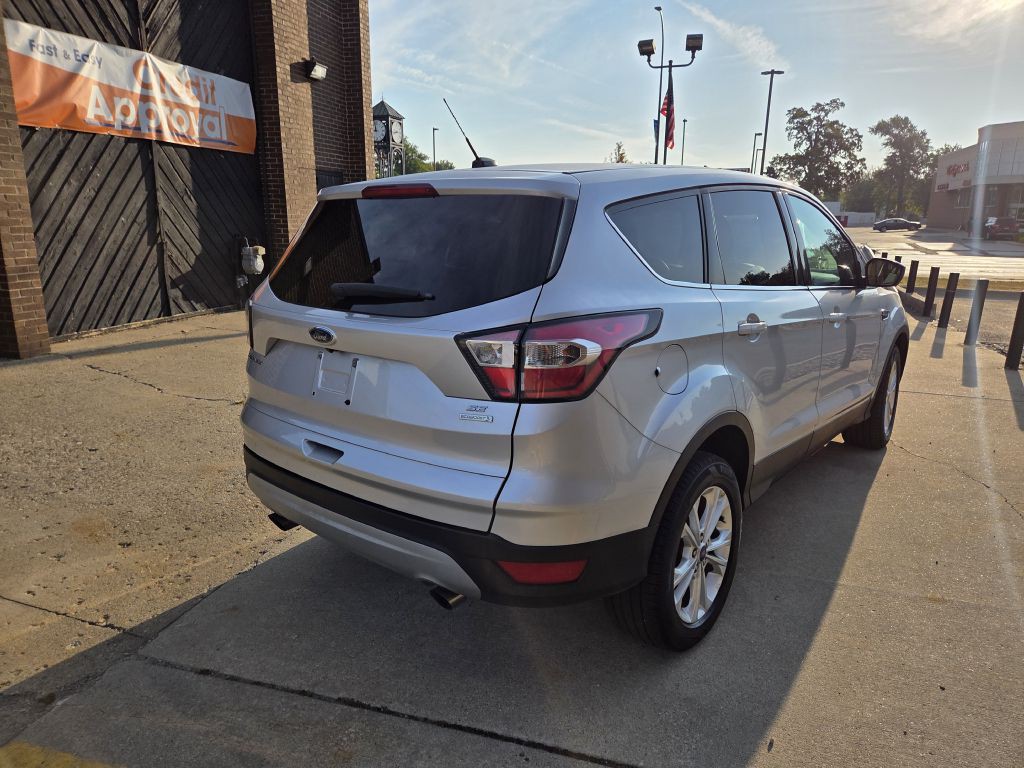 2017 Ford Escape Image 3