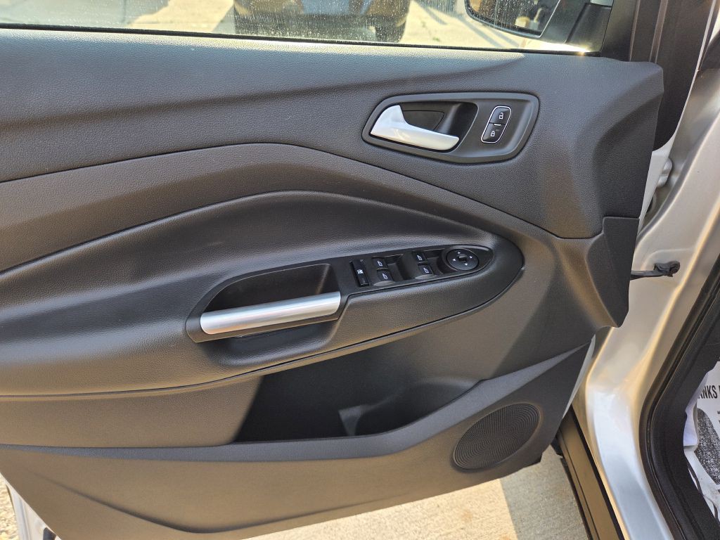 2017 Ford Escape Image 6