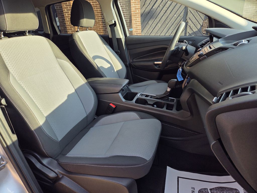 2017 Ford Escape Image 14
