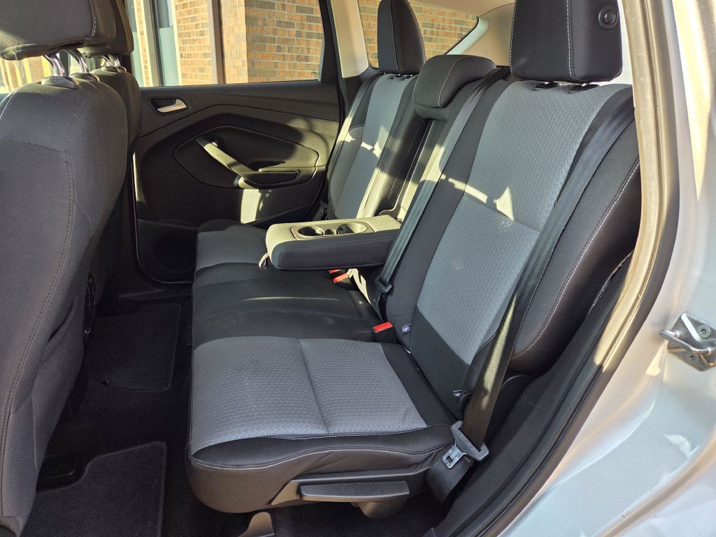 2017 Ford Escape Image 19