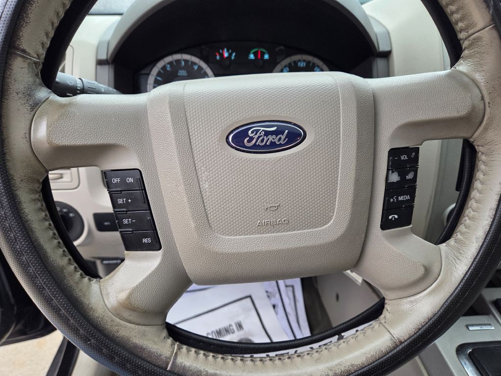 2011 Ford Escape Image 9