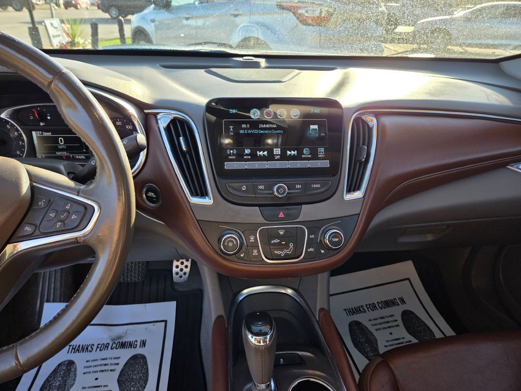 2016 Chevrolet Malibu Image 10