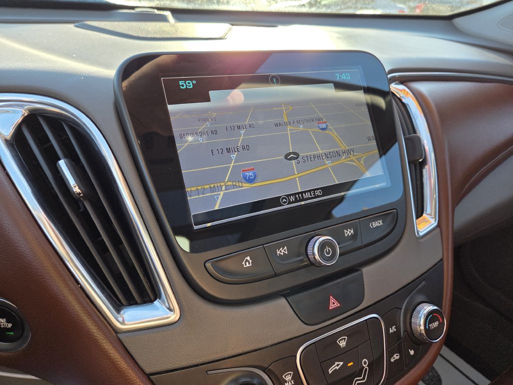 2016 Chevrolet Malibu Image 12