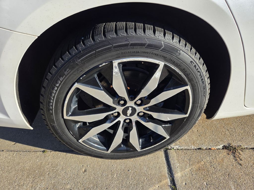 2016 Chevrolet Malibu Image 24
