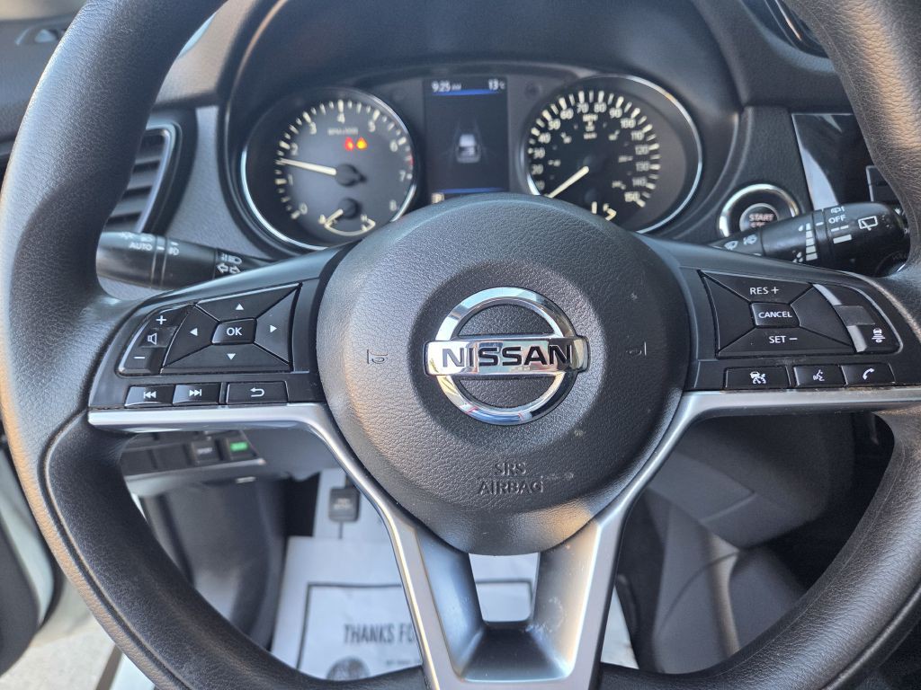 2019 Nissan Rogue Image 7