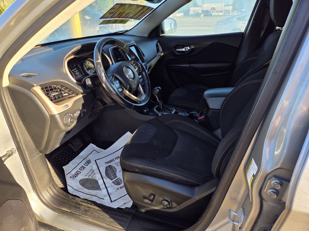 2015 Jeep Cherokee Image 6