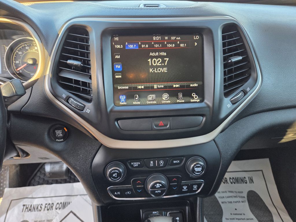 2015 Jeep Cherokee Image 11
