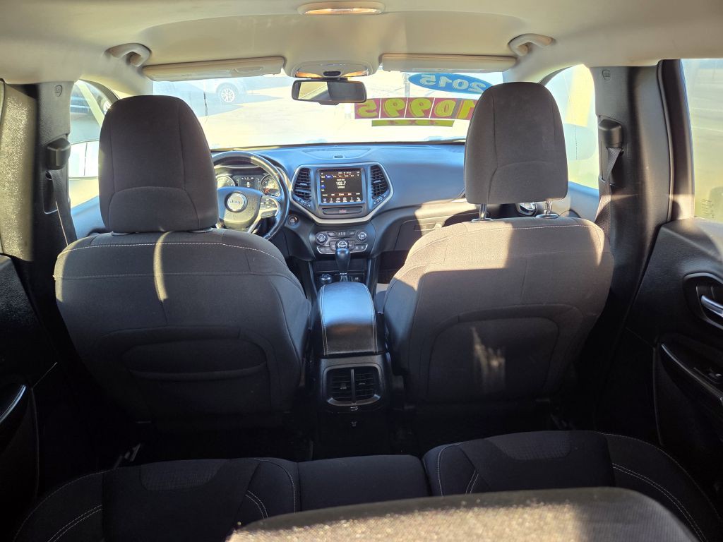 2015 Jeep Cherokee Image 26