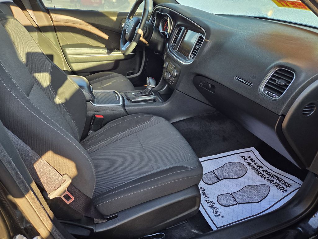 2015 Dodge Charger Image 15