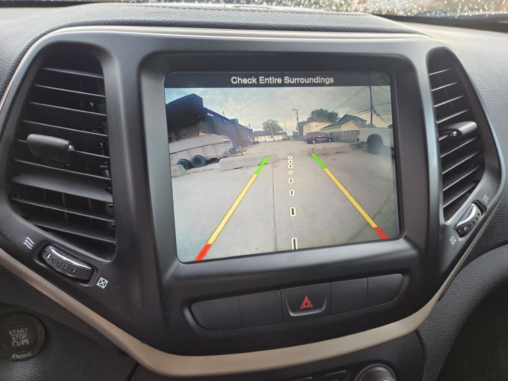 2014 Jeep Cherokee Image 12