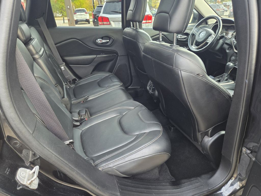 2014 Jeep Cherokee Image 18
