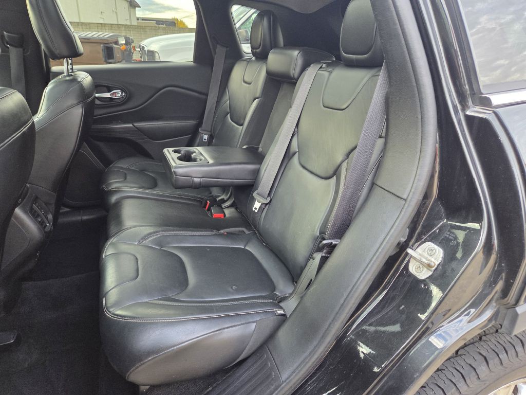 2014 Jeep Cherokee Image 21