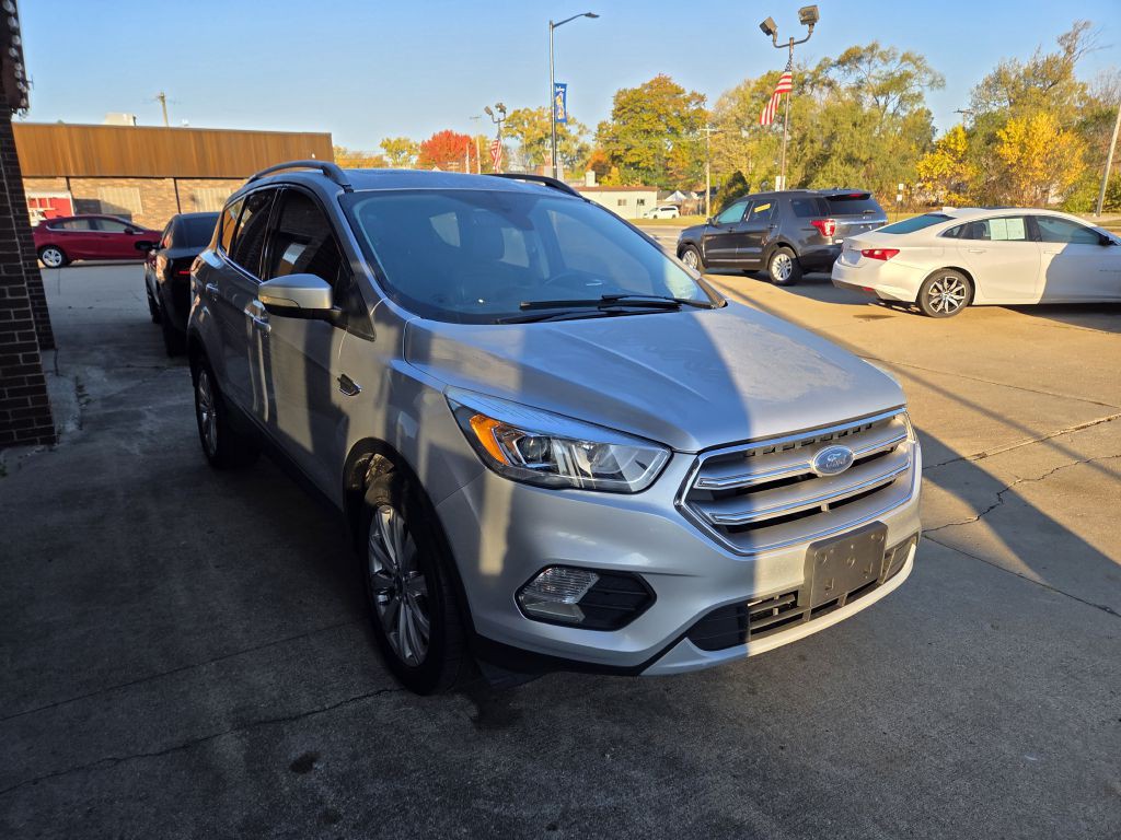 2017 Ford Escape Image 2
