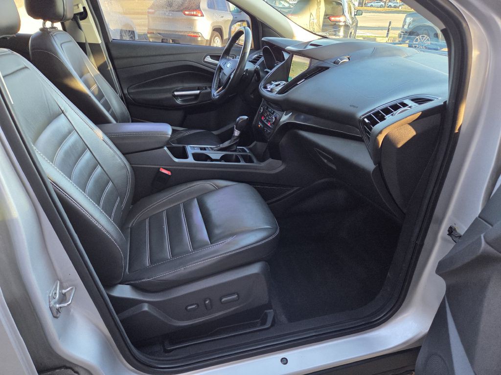 2017 Ford Escape Image 15