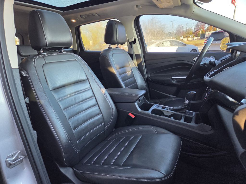 2017 Ford Escape Image 16