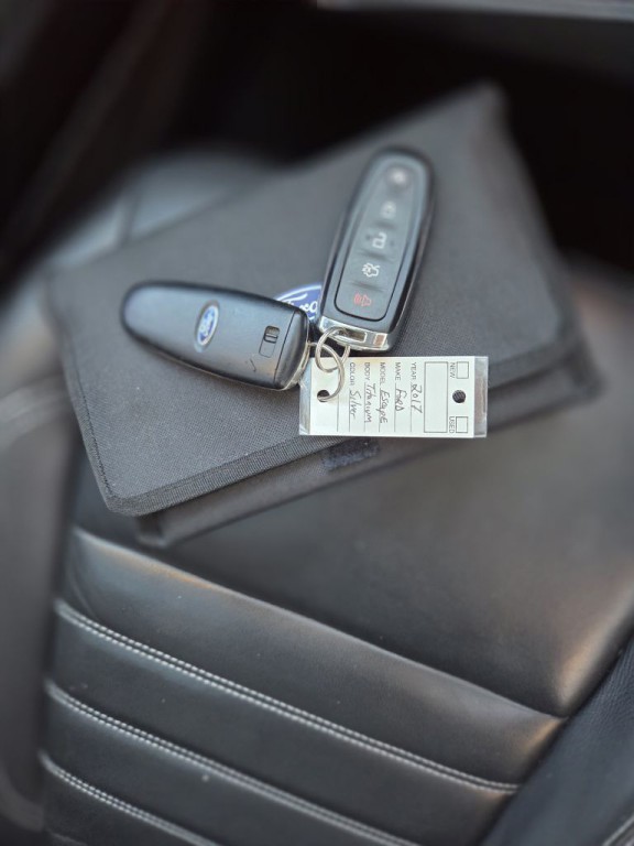 2017 Ford Escape Image 17