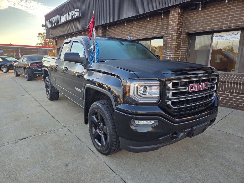 2018 GMC Sierra Image 2