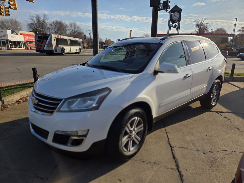 2015 Chevrolet Traverse Image 1