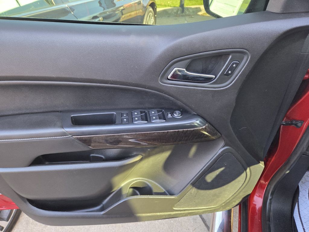 2016 GMC Canyon Image 9