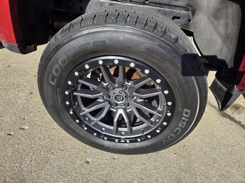 2016 GMC Canyon Image 24