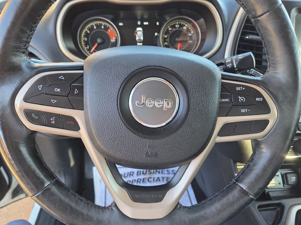 2017 Jeep Cherokee Image 8