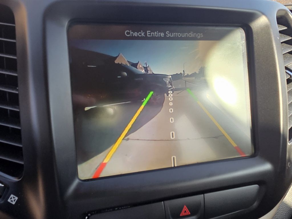 2017 Jeep Cherokee Image 13