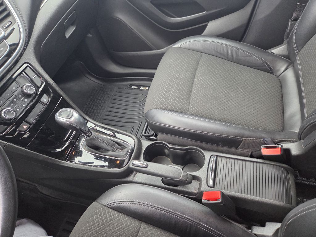 2017 Buick Enclave Image 12