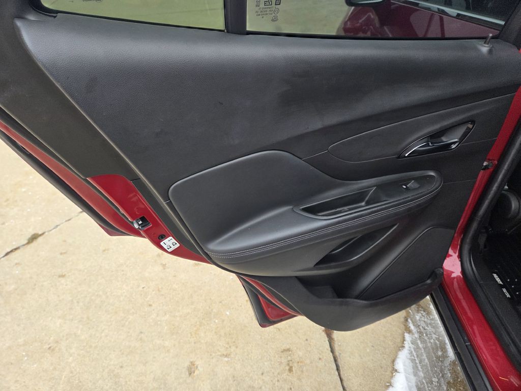 2017 Buick Enclave Image 16