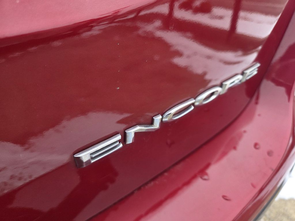 2017 Buick Enclave Image 28