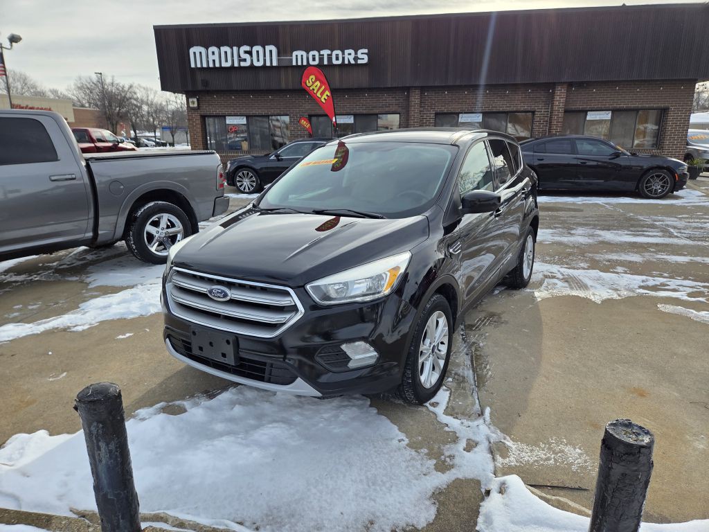 2017 Ford Escape Image 2