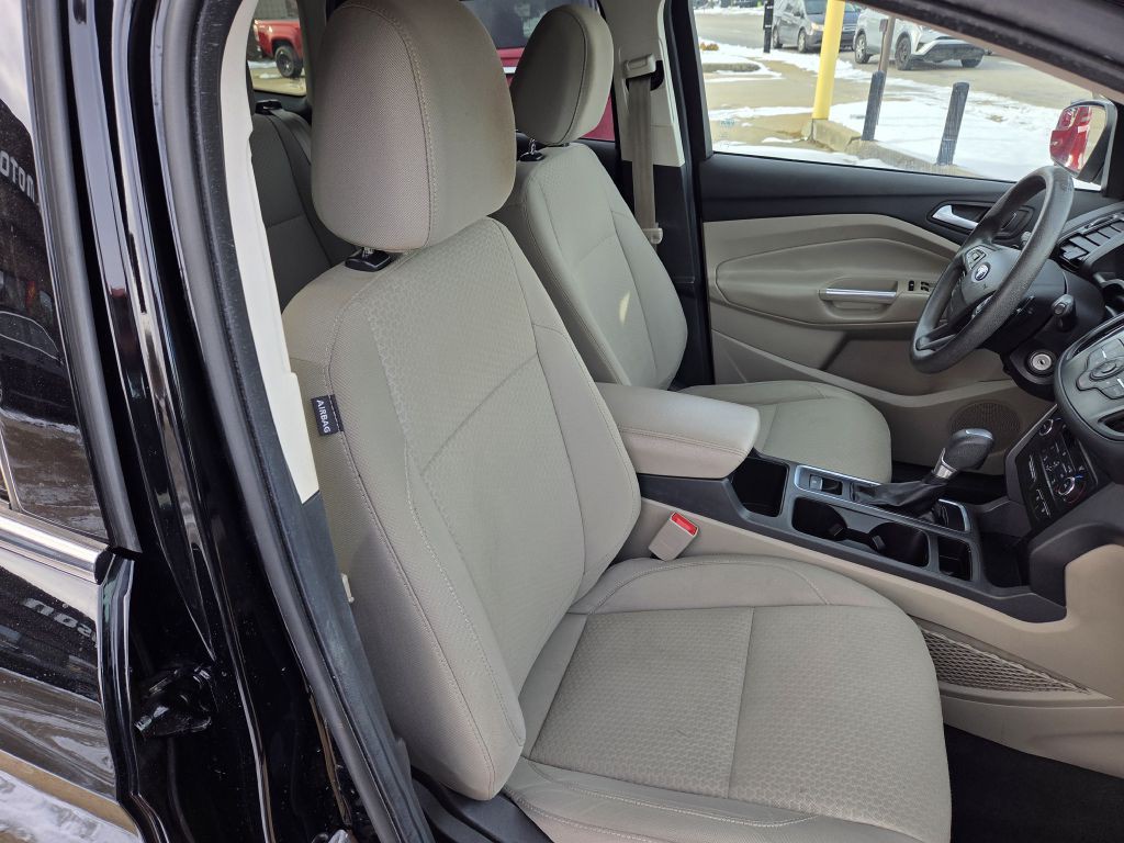 2017 Ford Escape Image 14