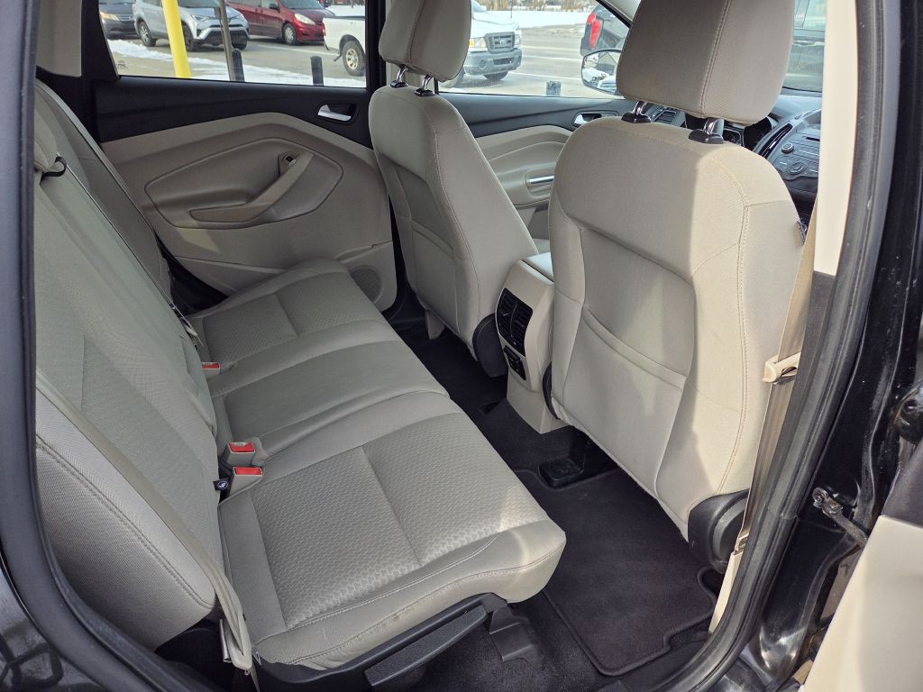 2017 Ford Escape Image 16