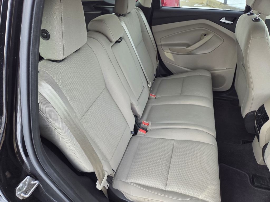 2017 Ford Escape Image 17