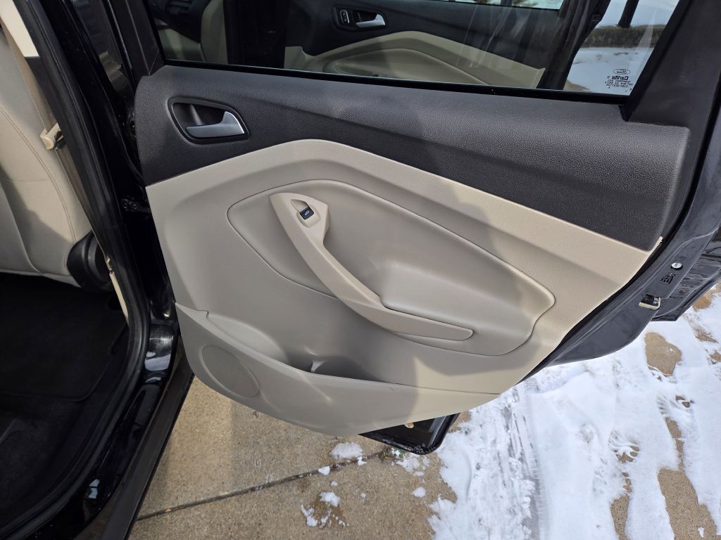 2017 Ford Escape Image 18