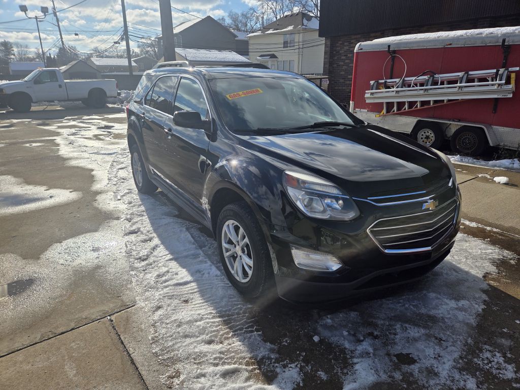 2017 Chevrolet Equinox Image 2