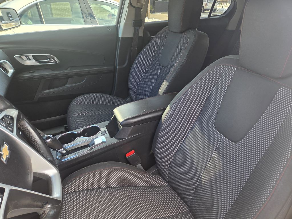 2017 Chevrolet Equinox Image 8