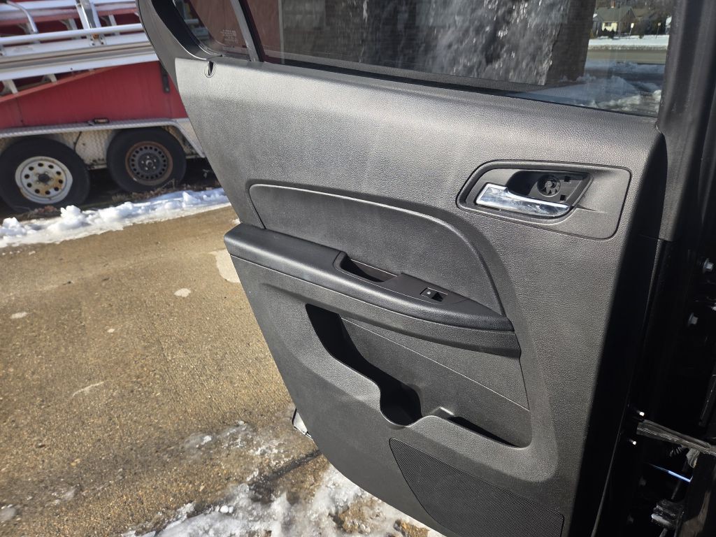 2017 Chevrolet Equinox Image 13