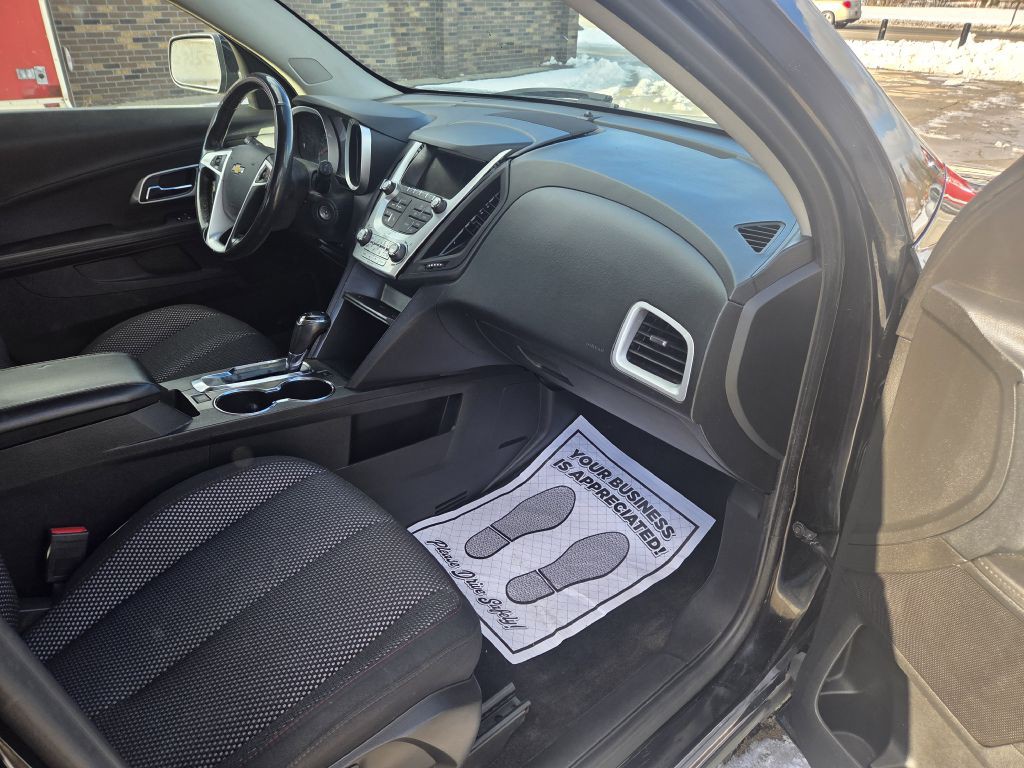 2017 Chevrolet Equinox Image 14