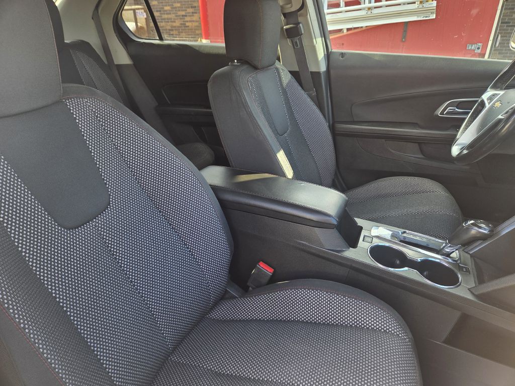 2017 Chevrolet Equinox Image 15