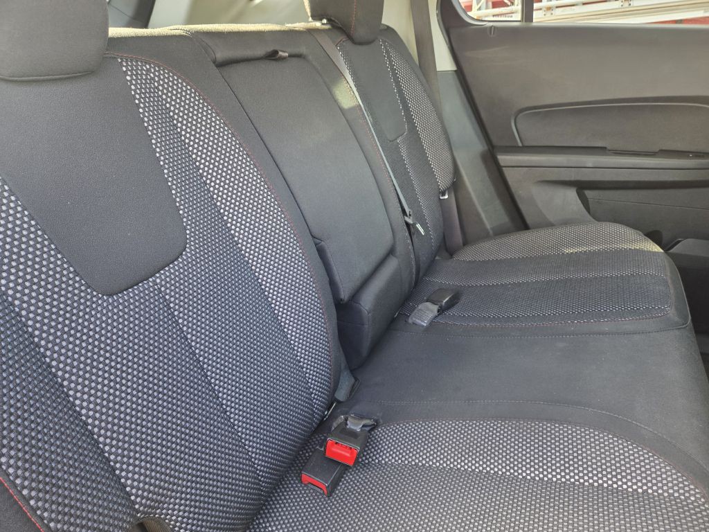 2017 Chevrolet Equinox Image 18