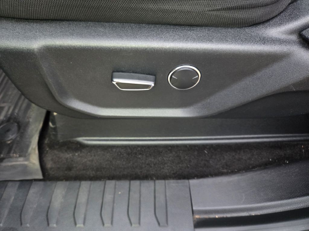 2017 Ford F-150 Image 11