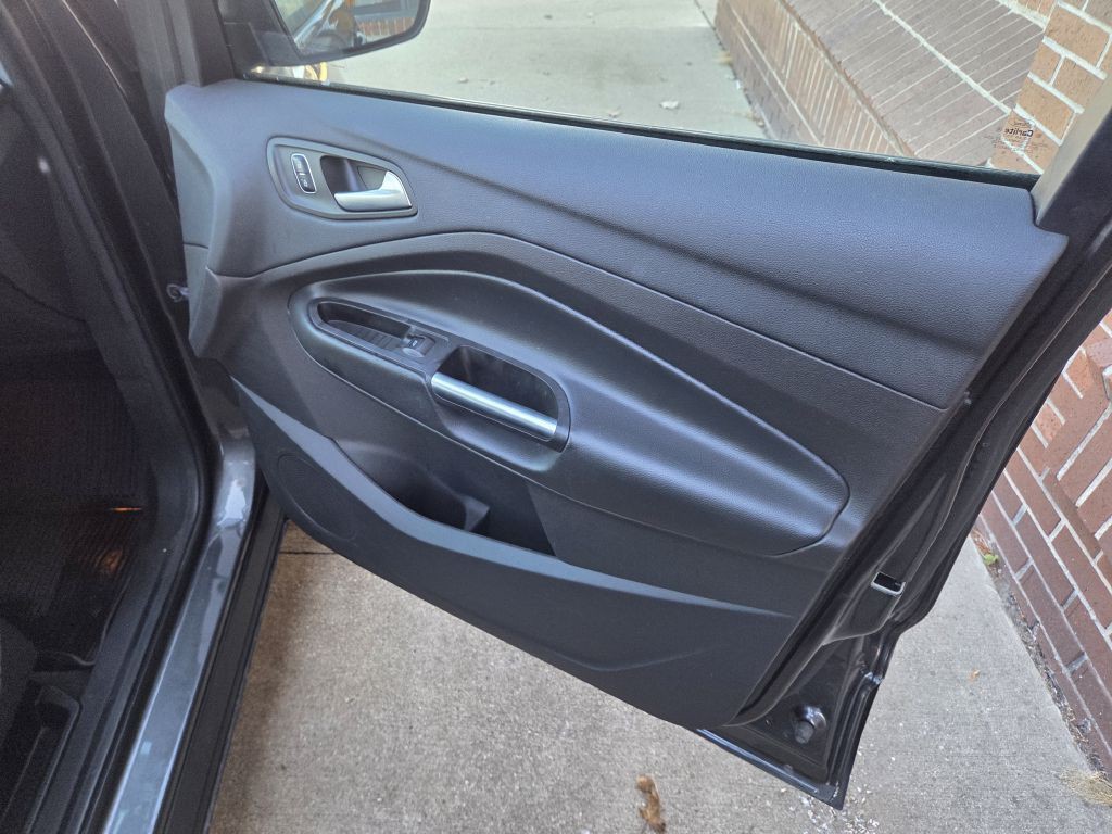 2018 Ford Escape Image 18