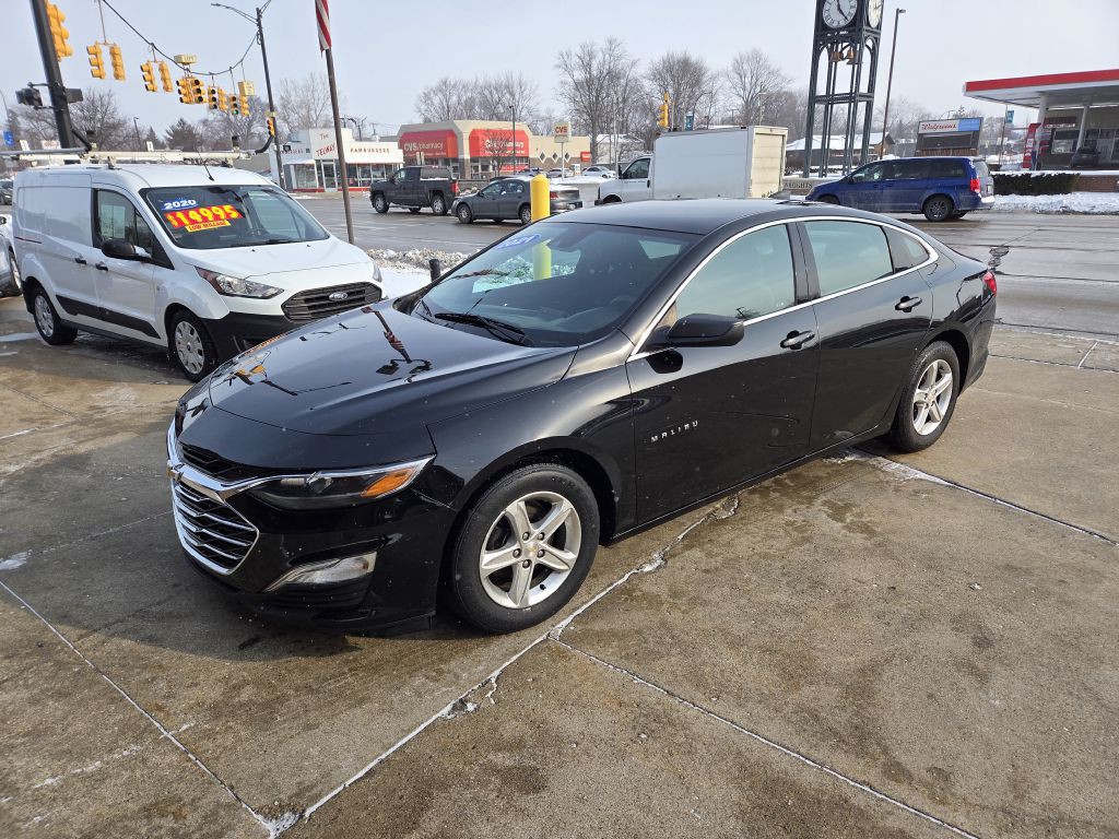 2021 Chevrolet Malibu Image 1