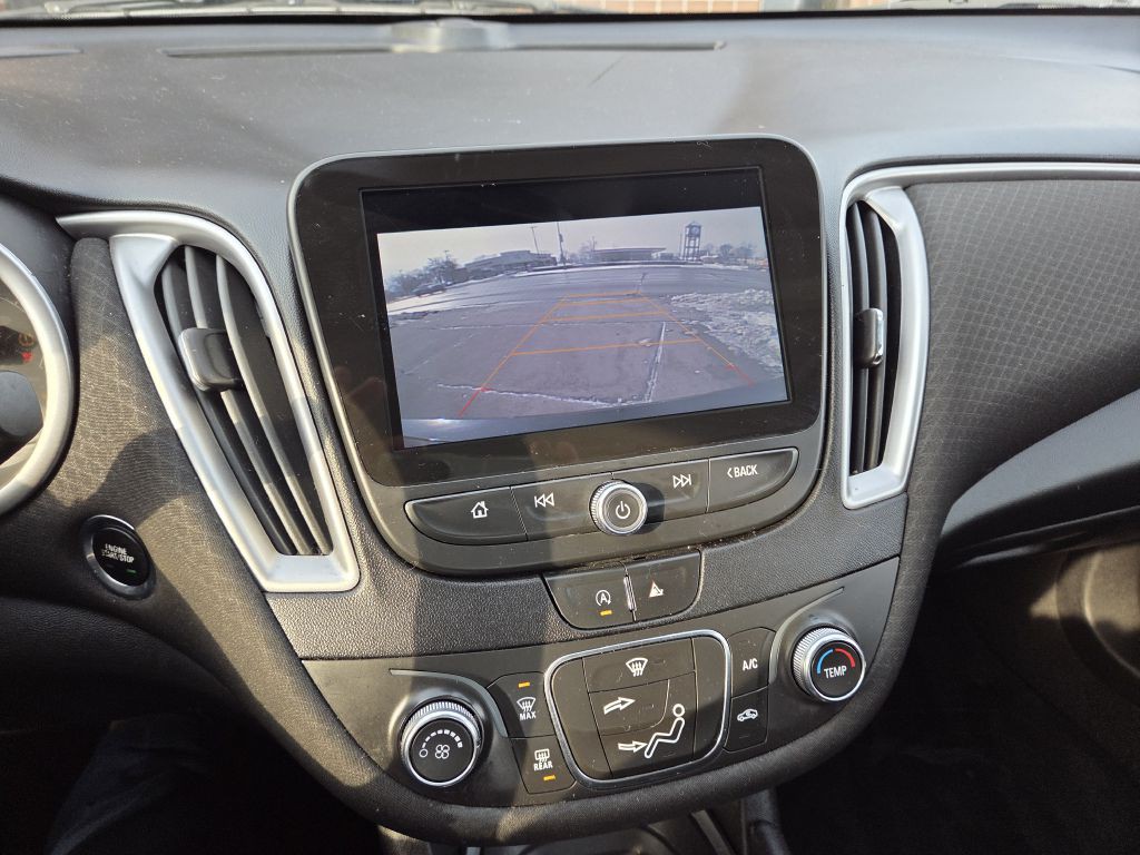 2021 Chevrolet Malibu Image 7