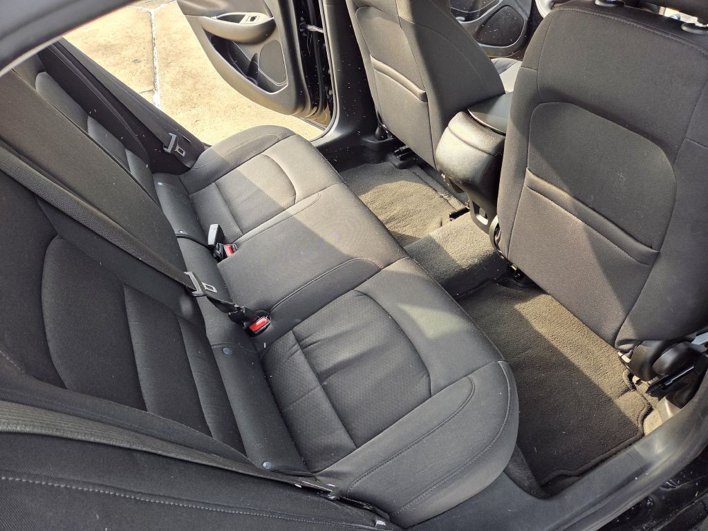 2021 Chevrolet Malibu Image 16