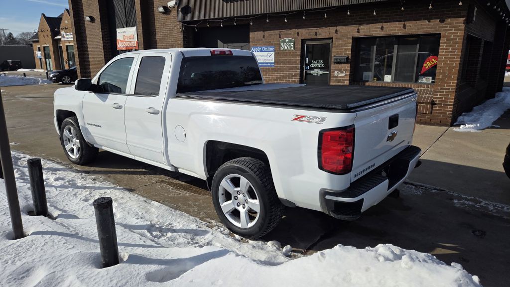 2017 Chevrolet Silverado 1500 Image 4
