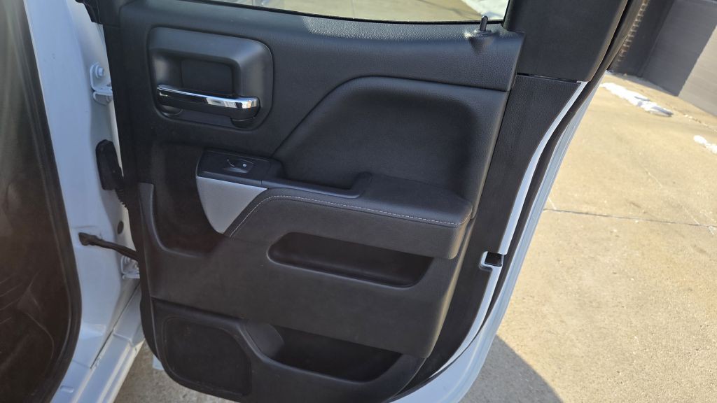 2017 Chevrolet Silverado 1500 Image 21