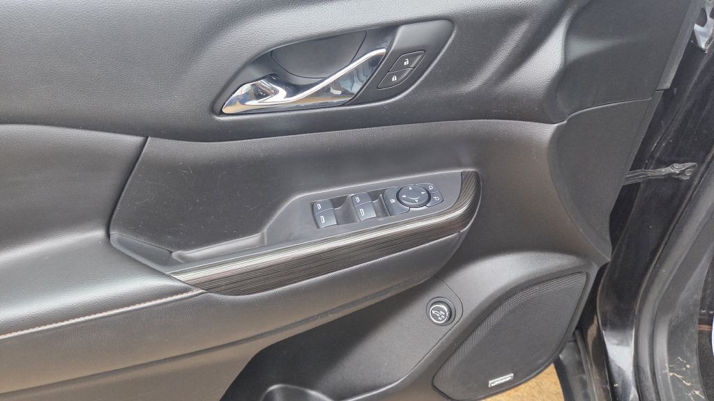 2017 GMC Acadia Image 6