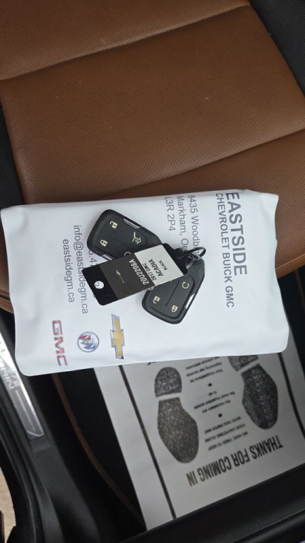 2017 GMC Acadia Image 17