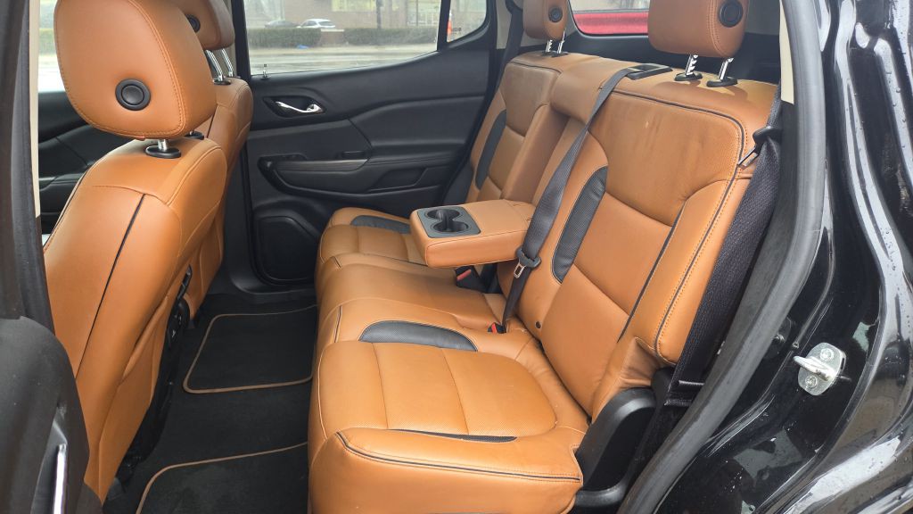 2017 GMC Acadia Image 21